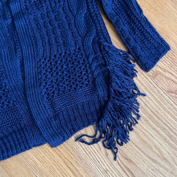 #4 Vince Camuto Open Front Fringe Cardigan size S NWT - Picture 2 of 7
